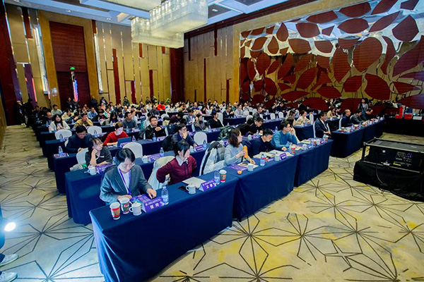 图片 1.jpg 图片 1.jpg