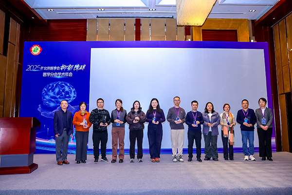 图片 4.jpg 图片 4.jpg